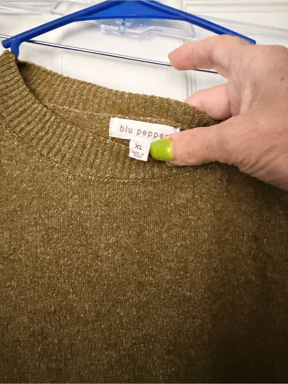 Blu Pepper Olive Plaid-sleeve Sweater - Picture 3 of 3